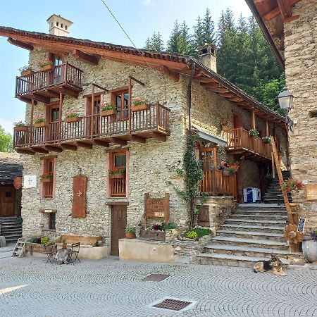 Albergo Diffuso La Marmu Osteria Della Croce Bianca Мармора Экстерьер фото