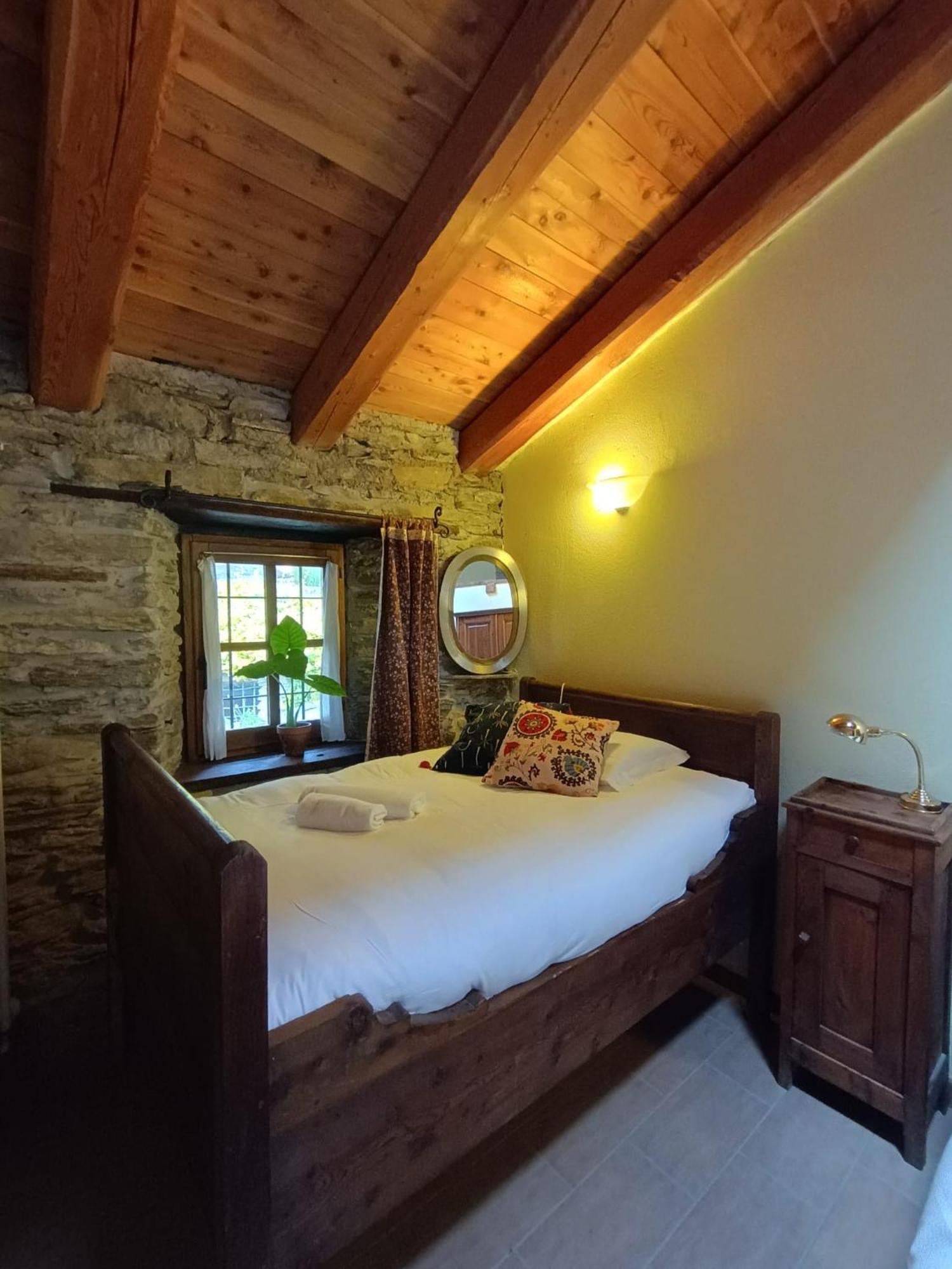 Albergo Diffuso La Marmu Osteria Della Croce Bianca Мармора Экстерьер фото
